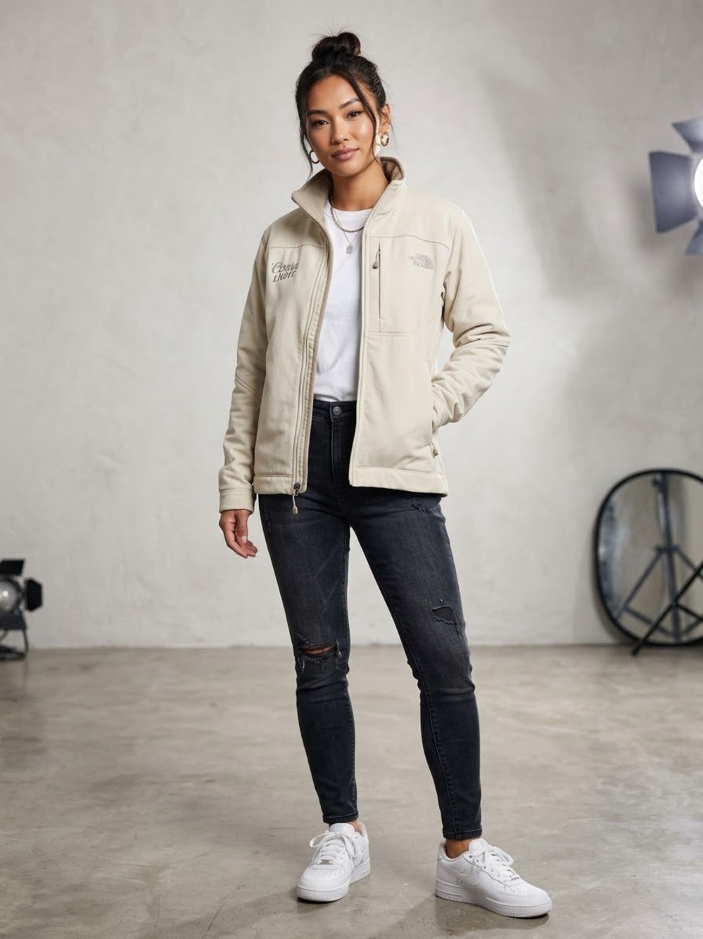 The North Face x Coors Light Bionic Softshell Fleece Lined Cream Jacket Medium